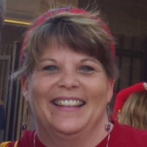 Meet your Posher, Leslie